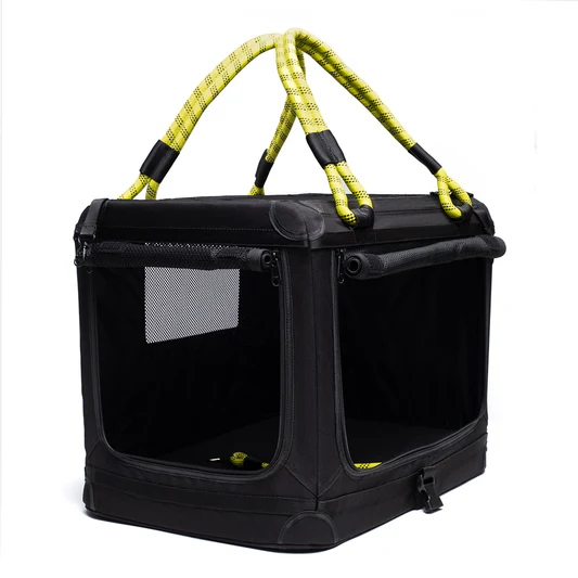 AWAY-WE-GO PET CRATE